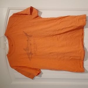 SeaWorld orange t shirt size XL